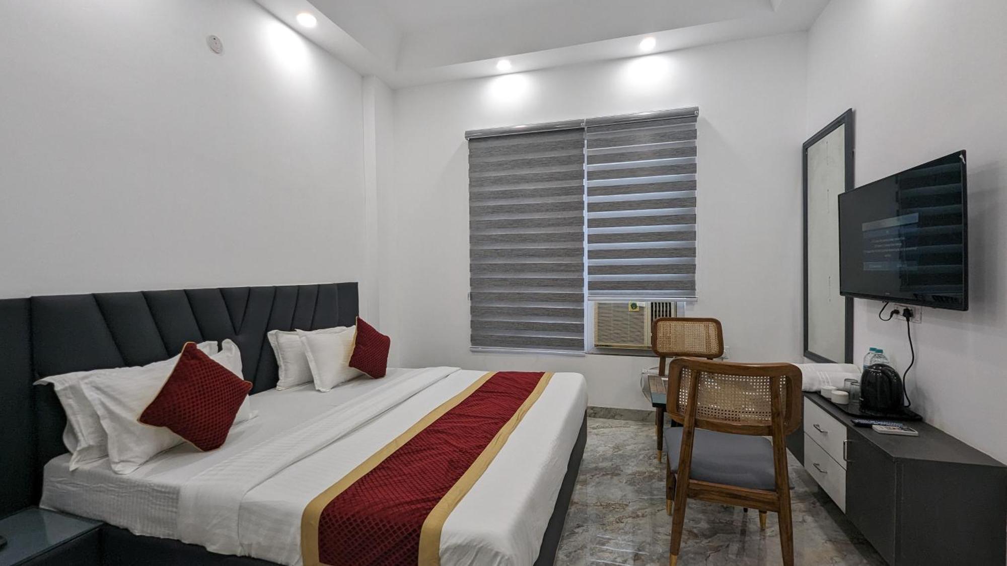 Hotel Green Vegas Faridabad Exterior photo